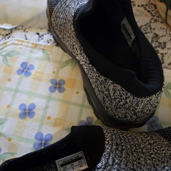 STQ AWAKE Womens Walking shoes Size 8.5 Gray Black Brand 1839 - Picture 13 of 14